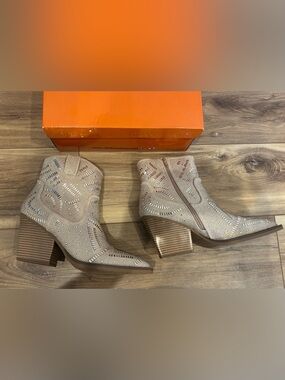 Beige Western sparkling Block Heel Ankle Boots - Women